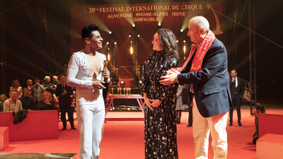 PRIX SPECIAL COUP DE CŒUR / KING JOUET - JUAN PABLO MARTINEZ / Jongleur