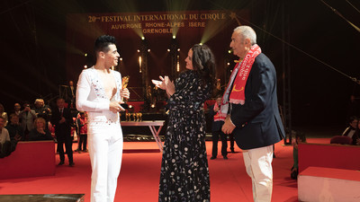 PRIX SPECIAL COUP DE CŒUR / KING JOUET - JUAN PABLO MARTINEZ / Jongleur 2